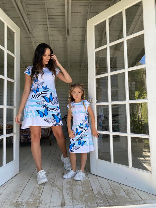 VESTIDO MADRE E HIJA BUTTERFLIES IN THE GARDEN